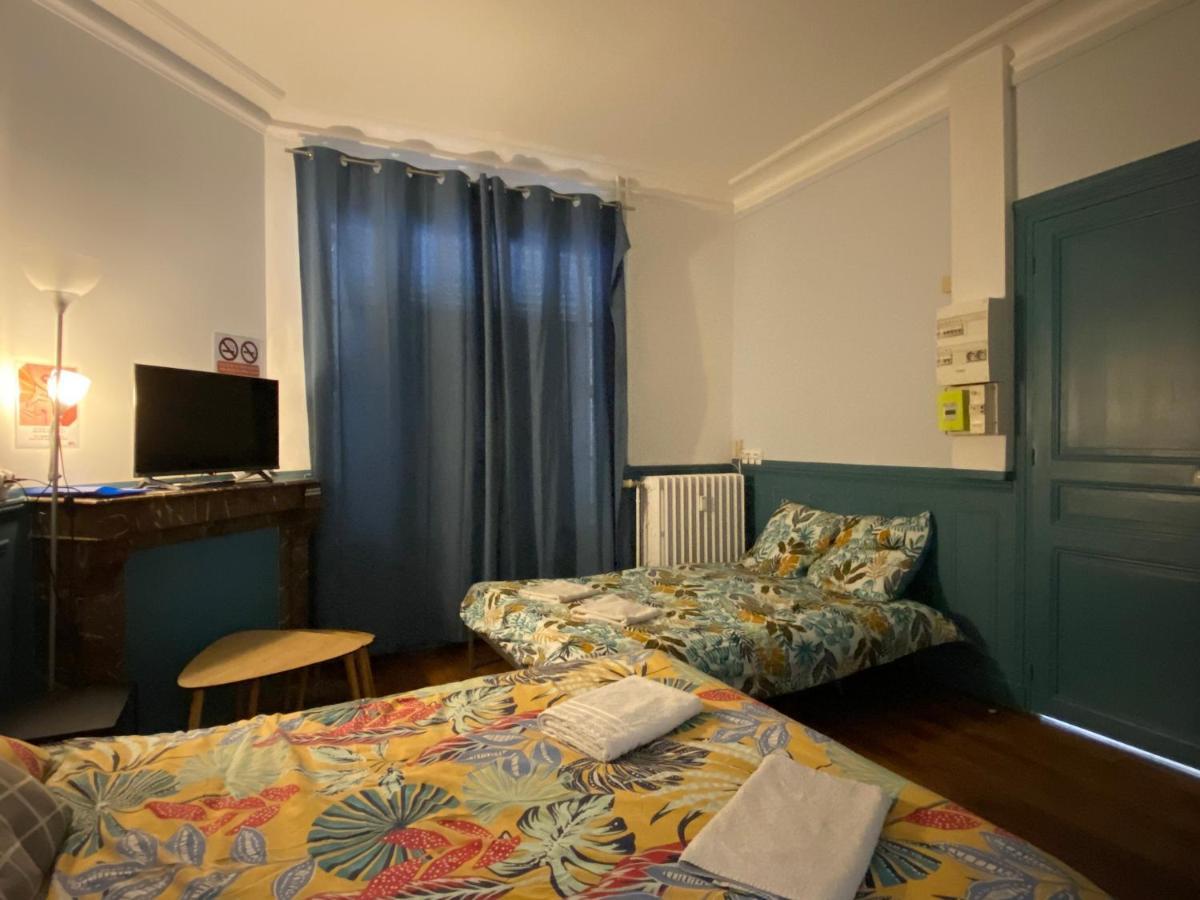 La Belle Vie - Appartement Cosy Au Centre-Ville Оксер Екстериор снимка